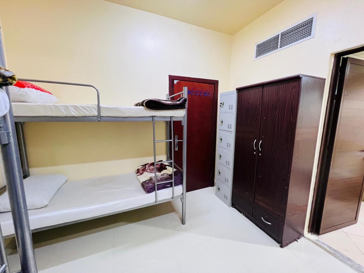Comfort Tourist Place For Male Dubai Ngoại thất bức ảnh