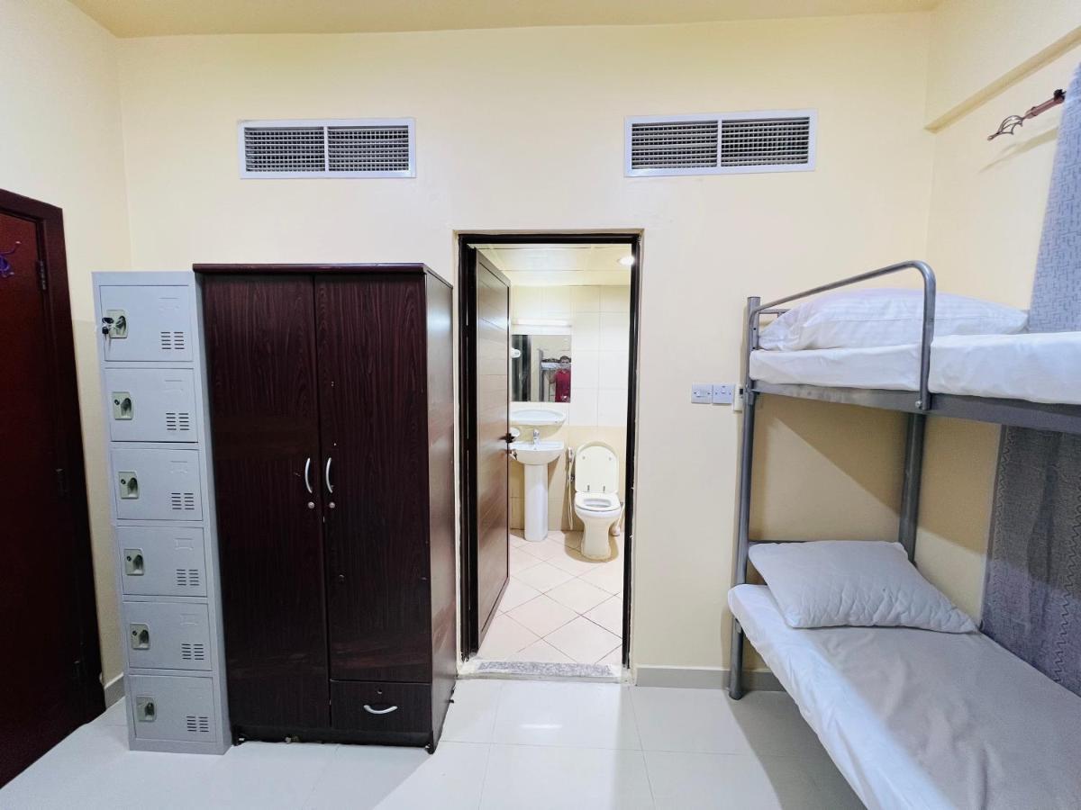 Comfort Tourist Place For Male Dubai Ngoại thất bức ảnh