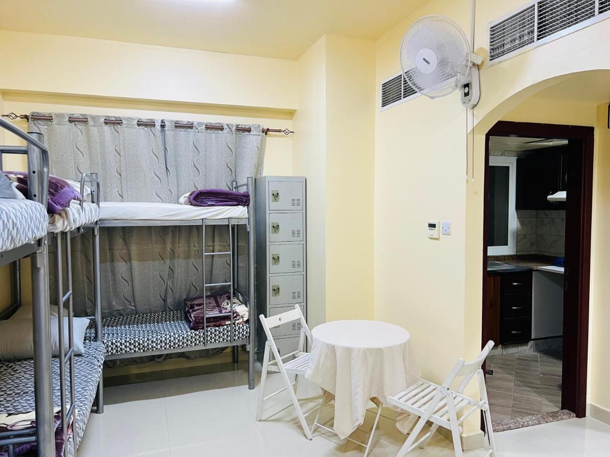 Comfort Tourist Place For Male Dubai Ngoại thất bức ảnh